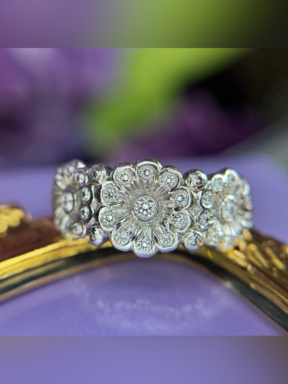 Vintage Tiffany & Co Platinum Diamond 3 Daisy Flower Ring